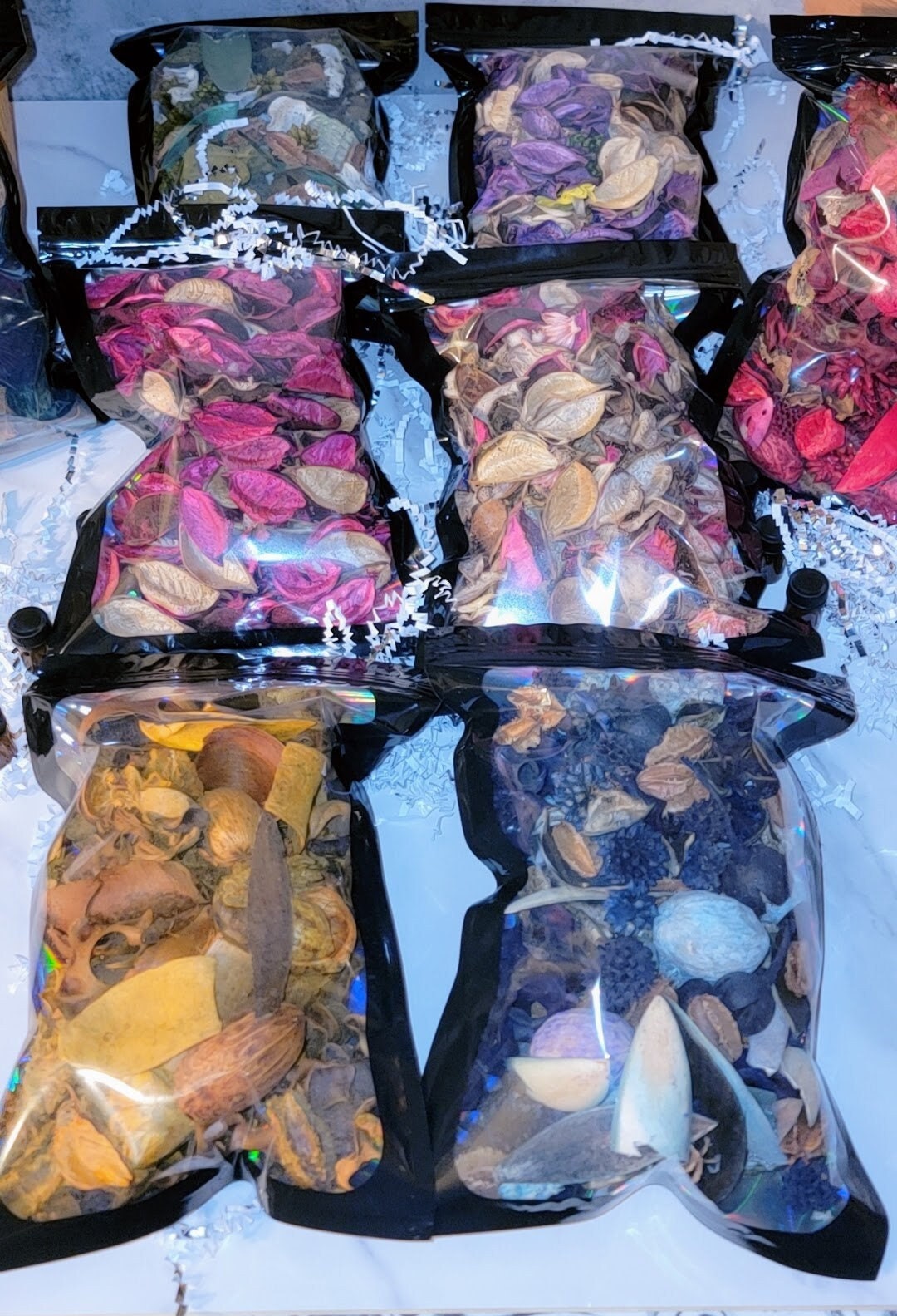 Potpourri made with Fragrant/Essential Oils Handmade/// 2 Different sizes 6.oz 7.oz Buy 2 Bags of Potpourri and get one 4oz free!!