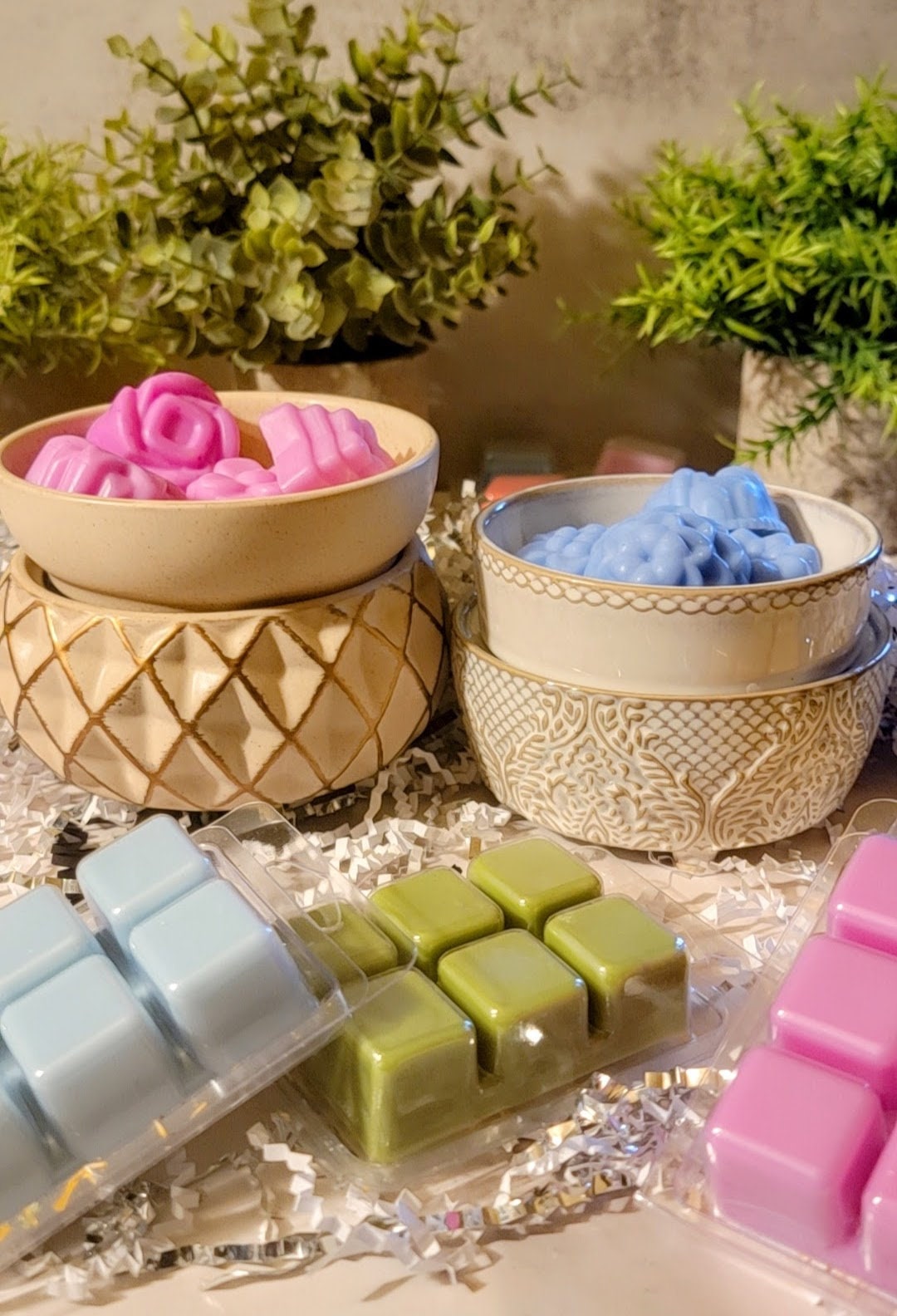 Electric Warmer for Wax Melts and Candles get a free Wax Melt with your order of Ur choice